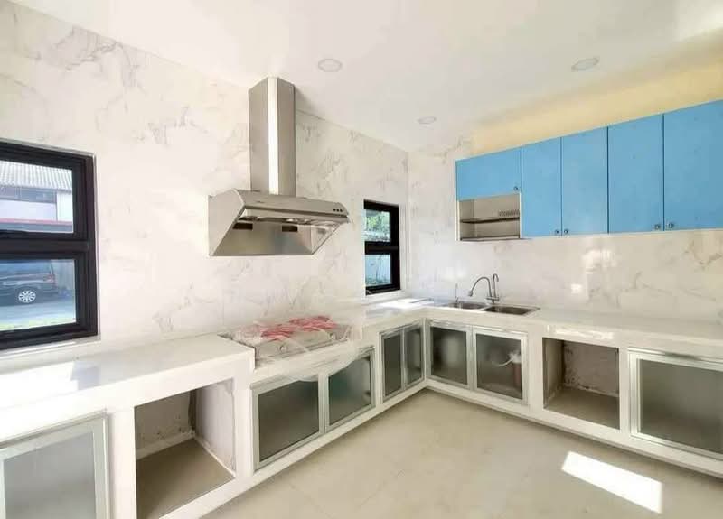 บ้านเดี่ยว บ้านพร้อมที่ดิน ซอยสันติสุข ดุสิต, Bangkok, Tanon Nakorn Chaisri, Dusit, Bangkok, 6 Bedrooms, 400 sqm, Single Detached House For Sale, by NR AGENT, 500282937 - DDproperty.com