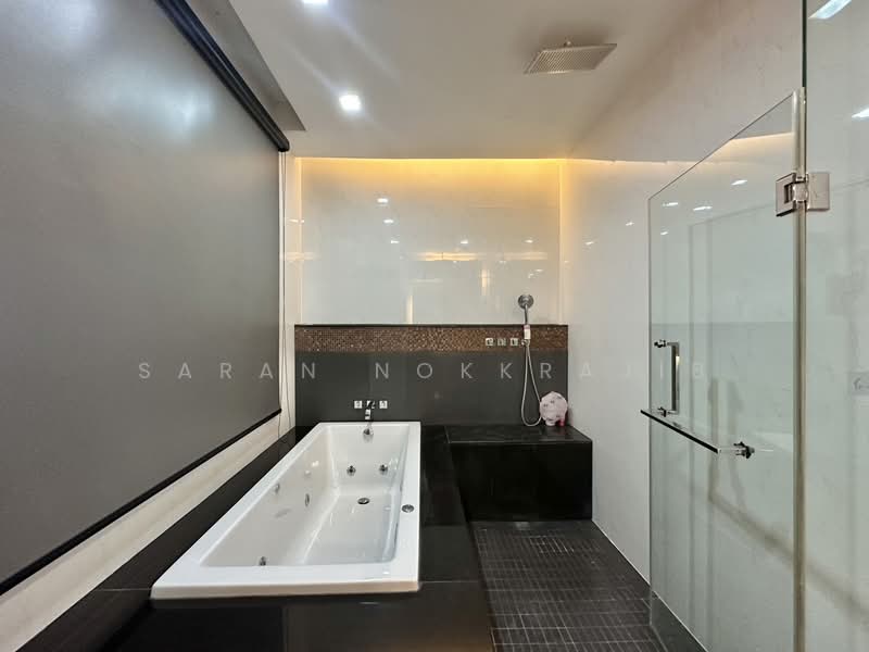 Ivy Ampio, Bangkok, 48 Ratchadaphisek Road, Huai Khwang, Huai Khwang, Bangkok, 2 Bedrooms, 86 sqm, Condo For Rent, by Saran Nokkrajib, 500282972 - DDproperty.com
