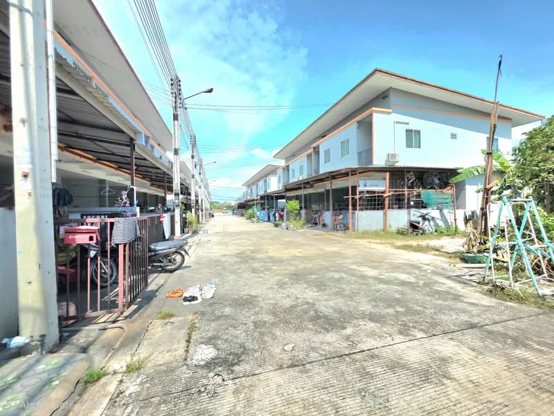 ธนวรรณ ลิฟวิ่ง 3, Chon Buri (Pattaya), Thung Suk La, Si Racha, Chon Buri (Pattaya), 2 Bedrooms, 86 sqm, Townhouse For Sale, by The Best Property เปิ้ล, 500282983 - DDproperty.com