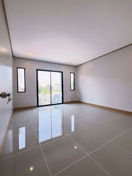 บ้านบุศรินทร์ จันทร์ทองเอี่ยม, นนทบุรี, จันทร์ทองเอี่ยม, บางรักพัฒนา, บางบัวทอง, นนทบุรี, 110 ตร.ม., ทาวน์เฮ้าส์ ขาย, โดย Connex Property, 500283082 - DDproperty.com