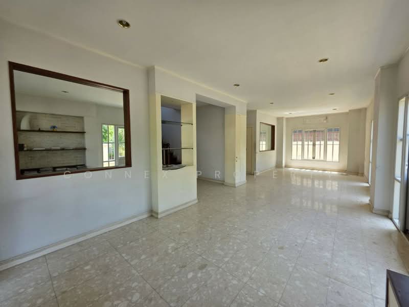 Baan Suan Phutthamonthon Sai 1, Bangkok, พุทธมณฑล สาย 1, Bang Ra Mat, Taling Chan, Bangkok, 3 Bedrooms, 220 sqm, Single Detached House For Sale, by Connex Property, 500283095 - DDproperty.com