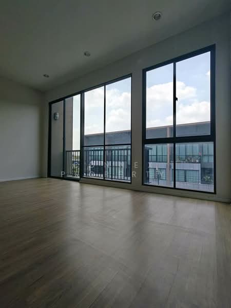 Baan Klang Muang Watcharapol, Bangkok, สุขาภิบาล 5, O-Ngoen, Sai Mai, Bangkok, 3 Bedrooms, 151 sqm, Townhouse For Sale, by Connex Property, 500283110 - DDproperty.com