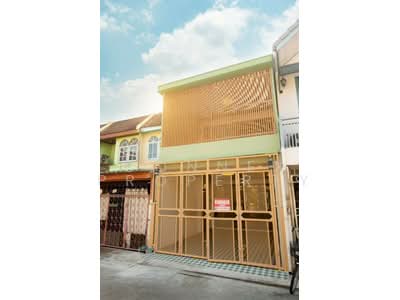 ขาย - ทาวน์เฮาส์ 2 ขั้น ซอย ลาดพร้าว 63 แยก 14, กรุงเทพ