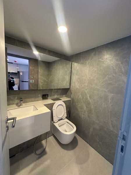 SOHO Bangkok Ratchada, Bangkok, 74 Pracha Rat Bamphen Rd, Huai Khwang, Huai Khwang, Bangkok, 1 Bedroom, 38 sqm, Condo For Rent, by Suparat, 500283158 - DDproperty.com