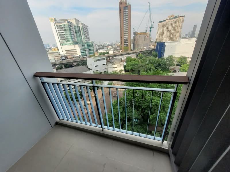 Rhythm Sukhumvit 42 : ริทึ่ม สุขุมวิท 42, กรุงเทพ, ซอยสุขุมวิท 42, พระโขนง, คลองเตย, กรุงเทพ, 50 ตร.ม., คอนโด ให้เช่า, โดย Hathaichanok Saenset, 500283179 - DDproperty.com