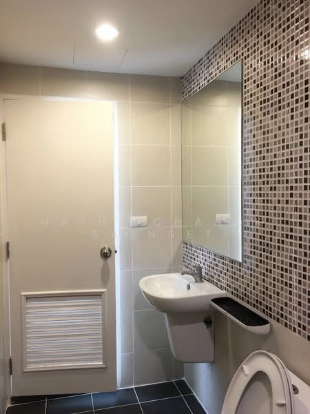 Wish @ Siam, Bangkok, 688 Soi Phaya Nak Phetchaburi Road, Thanon Phetchaburi, Ratchathewi, Bangkok, 1 Bedroom, 42 sqm, Condo For Rent, by Hathaichanok Saenset, 500283184 - DDproperty.com