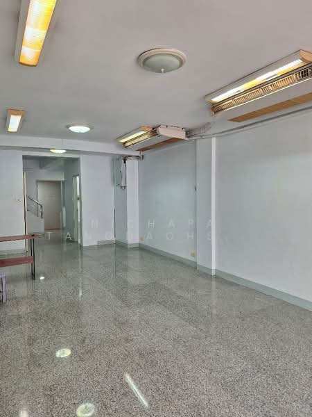 อ๊อฟฟิต ย่านเกษตร นวมินทร์, Bangkok, Phlapphla, Wang Thonglang, Bangkok, , 200 sqm, Office Space For Rent, by Nichapa Tangdachsumrit, 500283206 - DDproperty.com