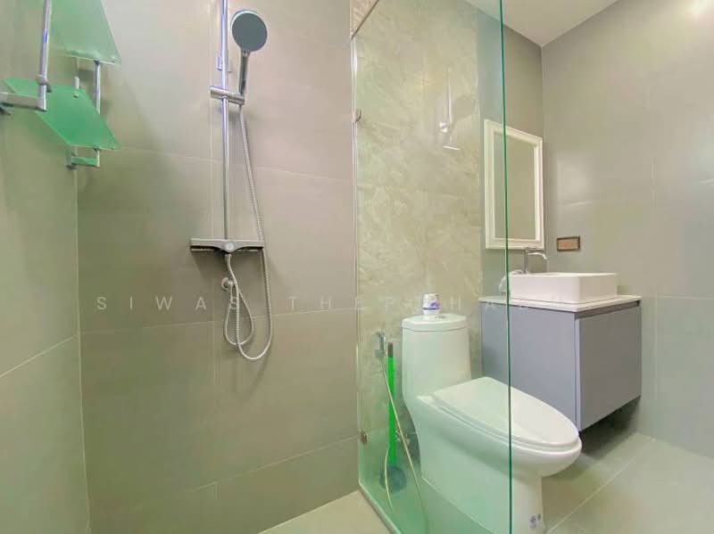 For Rent - Modern Villa for Rent near Maprachan Lake, Chon Buri (Pattaya)