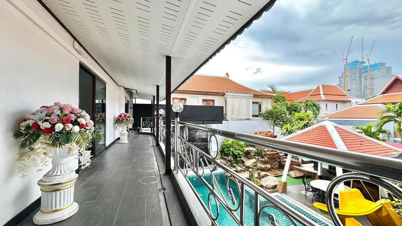 Thaibali Villa for Sale near Walking Street | 4-6% Roi, Chon Buri (Pattaya), Chateau Dale, Bang Lamung, Bang Lamung (Pattaya), Chon Buri (Pattaya), 5 Bedrooms, 375 sqm, Villa For Sale, by Siwas Thepphabut, 500283222 - DDproperty.com