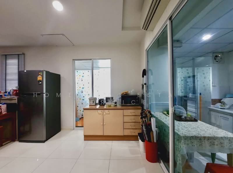 Baan Klang Muang Ratchada-Wongsawang, Nonthaburi, Piboonsongkram Road, Bang Khen, Muang Nonthaburi, Nonthaburi, 4 Bedrooms, 166 sqm, Townhouse For Sale, by HOME Real Estate Service, 500283243 - DDproperty.com