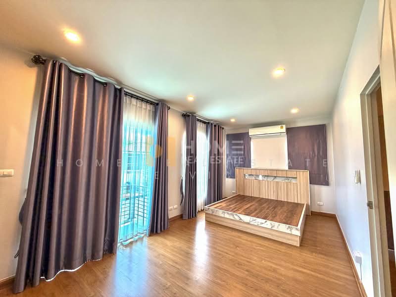 Centro Chaiyaphruek-Chaengwattana, Nonthaburi, Rural Road 2051, Khlong Phra Udom, Pak Kret, Nonthaburi, 4 Bedrooms, 204 sqm, Single Detached House For Sale, by HOME Real Estate Service, 500283248 - DDproperty.com