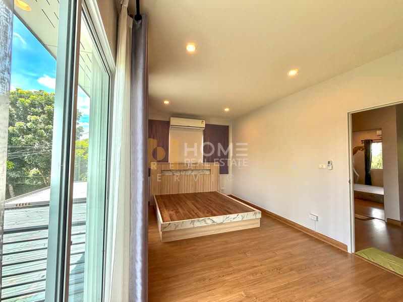 Centro Chaiyaphruek-Chaengwattana, Nonthaburi, Rural Road 2051, Khlong Phra Udom, Pak Kret, Nonthaburi, 4 Bedrooms, 204 sqm, Single Detached House For Sale, by HOME Real Estate Service, 500283248 - DDproperty.com