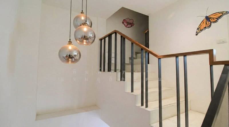 ให้เช่า - ตึกแถว สีลม ซอย3, กรุงเทพ
