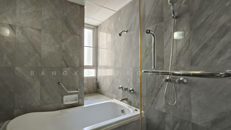 Krungthep Thani Tower, Bangkok, 56 Soi Sukhumvit 24, Khong Tan, Khlong Toei, Bangkok, 3 Bedrooms, 230 sqm, Condo For Rent, by BANGKOK PROPERTY AGENTS, 500283280 - DDproperty.com
