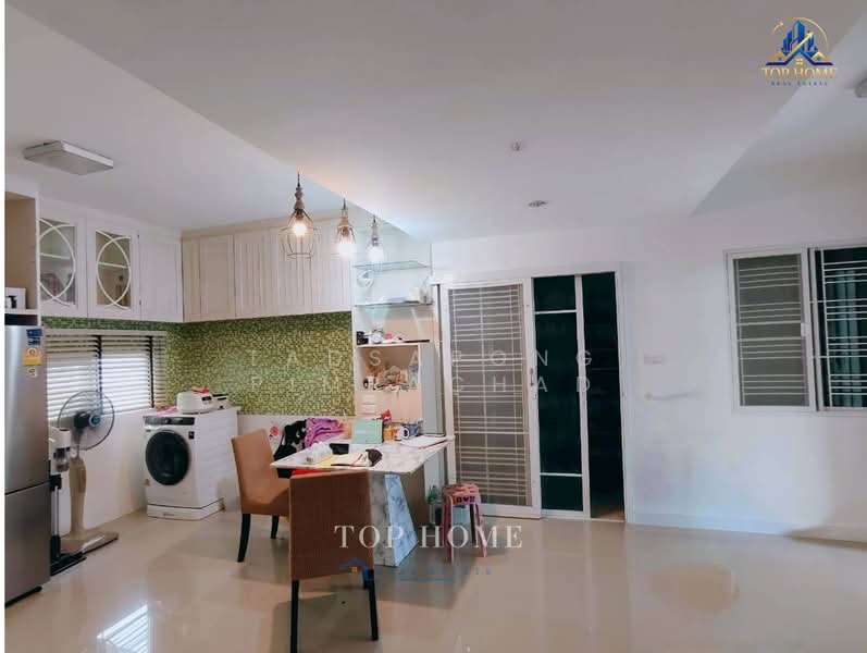 The Village 2 Bangna km.8 : เดอะ วิลเลจ 2 บางนา กม.8, สมุทรปราการ, ซอยมหาชัย ถนนบางนา-ตราด, บางพลีใหญ่, บางพลี, สมุทรปราการ, 112 ตร.ม., ทาวน์เฮ้าส์ ขาย, โดย Tadsapong Pimpachad, 500283307 - DDproperty.com