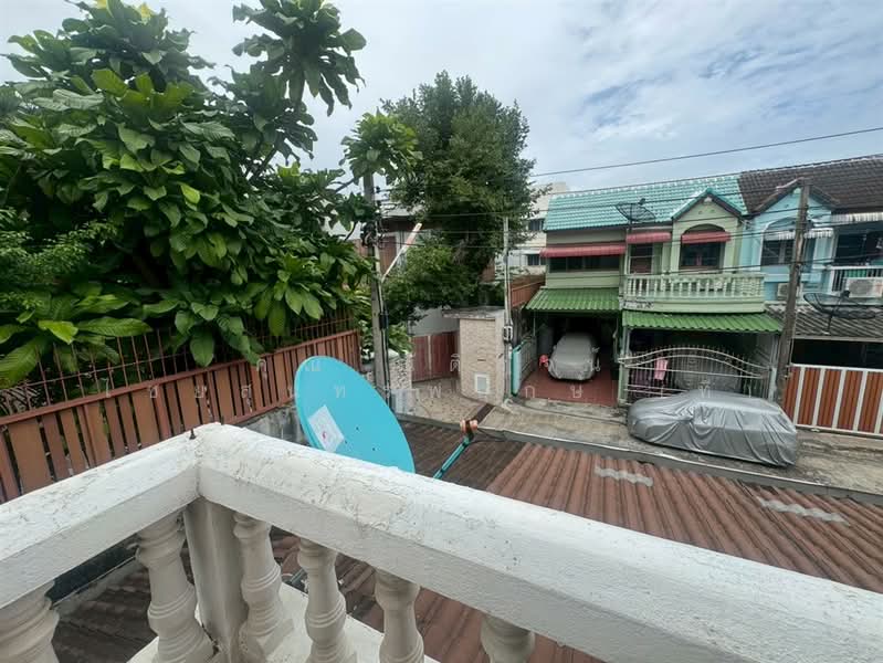 ทาวน์เฮ้าส์ 2 ชั้น 36 ตร.ว. หมู่บ้านยิ่งโอฬาร ซอยวิภาวดีรังสิต43, Bangkok, ถนนวิภาวดีรังสิต, Sanam Bin, Don Mueang, Bangkok, 4 Bedrooms, 150 sqm, Townhouse For Sale, by คุณ ณัติรุจน์ ไชยสุนทรพฤกษ์ (ที), 500283321 - DDproperty.com