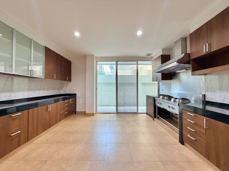 Detached House, Bangkok, Sukhumvit 62, Bang Chak, Phra Khanong, Bangkok, 6 Bedrooms, 700 sqm, Single Detached House For Rent, by Bangkok Residential, 500283325 - DDproperty.com