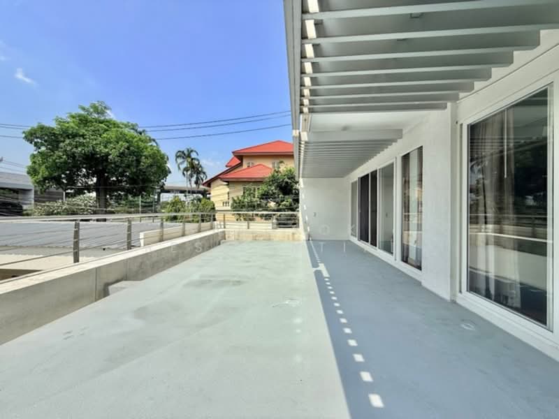 Detached House, Bangkok, Sukhumvit 62, Bang Chak, Phra Khanong, Bangkok, 6 Bedrooms, 700 sqm, Single Detached House For Rent, by Bangkok Residential, 500283325 - DDproperty.com