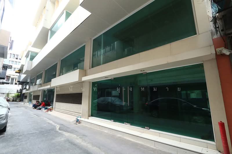 BTS Chongnonsi Roadfront Land, Bangkok, 6 นราธิวาสราชนครินทร์, Suriyawong, Bang Rak, Bangkok, , 2,160 sqm, Shophouse For Sale, by Chutinun Mungmai, 500283342 - DDproperty.com