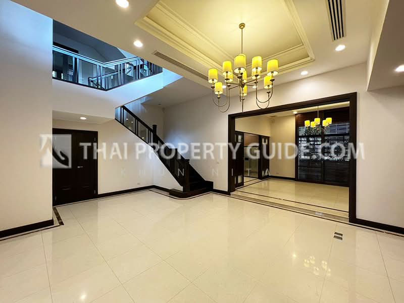 Modern Compound House with Private Space | Perfect for Expat Families, กรุงเทพ, คลองเตย, คลองเตย, กรุงเทพ, 800 ตร.ม., บ้านเดี่ยว ให้เช่า, โดย Khun Nita, 500283345 - DDproperty.com