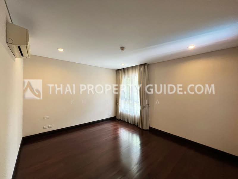 Modern Compound House with Private Space | Perfect for Expat Families, Bangkok, Khlong Toei, Khlong Toei, Bangkok, 4 Bedrooms, 800 sqm, Single Detached House For Rent, by Khun Nita, 500283345 - DDproperty.com
