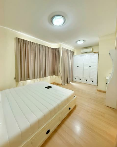 Gusto Townhome Bangna - Suvarnabhumi, Samut Prakan, Soi Wat Sriwaree Noi, Srisa Chorakhe Yai, Bang Sao Thong, Samut Prakan, 4 Bedrooms, 132 sqm, Townhouse For Sale, by The Best Property ออย, 500283346 - DDproperty.com