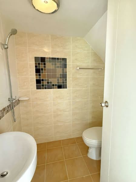 Gusto Townhome Bangna - Suvarnabhumi, Samut Prakan, Soi Wat Sriwaree Noi, Srisa Chorakhe Yai, Bang Sao Thong, Samut Prakan, 4 Bedrooms, 132 sqm, Townhouse For Sale, by The Best Property ออย, 500283346 - DDproperty.com