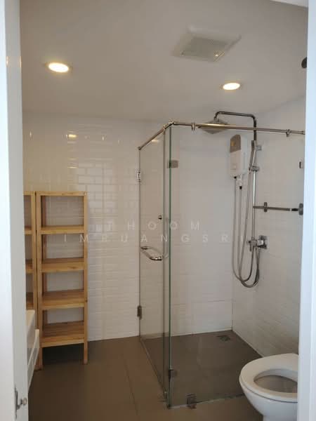State Tower, Bangkok, 1055 Silom Road, Silom, Bang Rak, Bangkok, 3 Bedrooms, 127 sqm, Condo For Rent, by Phoom Imruangsri, 500283359 - DDproperty.com