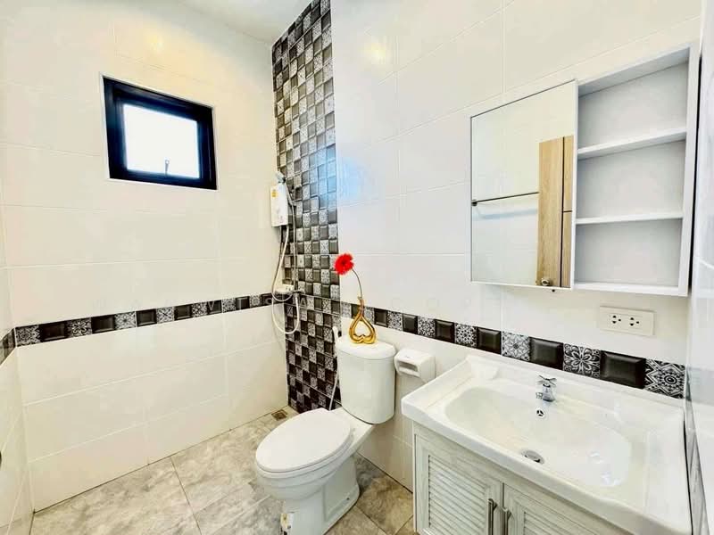 Huahin 88, Prachuap Khiri Khan, Prachuap Khiri Khan, Thap Tai, Hua Hin, Prachuap Khiri Khan, 3 Bedrooms, 120 sqm, Townhouse For Sale, by Wanwisa Scopetta, 500283393 - DDproperty.com