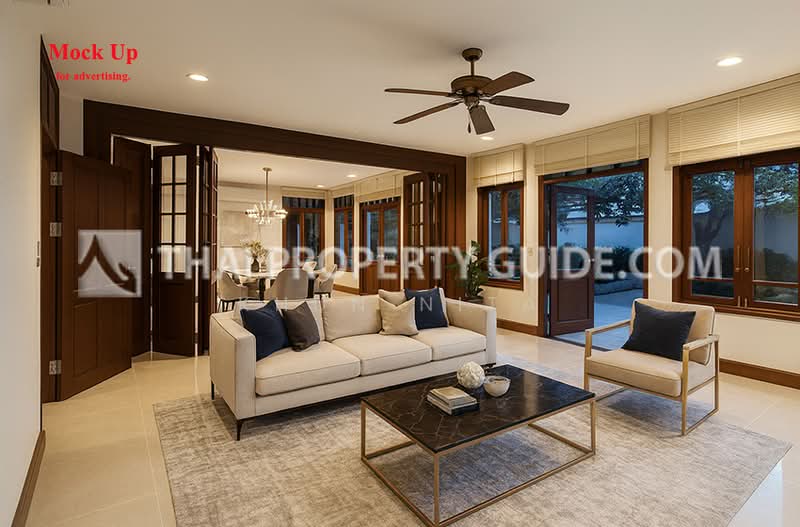 ให้เช่า - Large Detached House for Rent | Perfect for Families in Ekkamai, กรุงเทพ