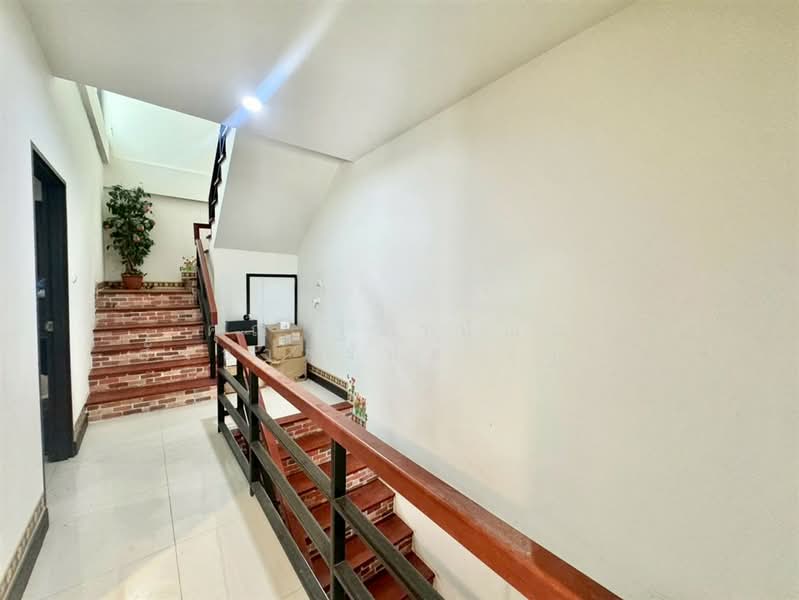 ดิ ไอดอล 2 เพชรเกษม 68 (The Idol 2 Phetkasem 68), Bangkok, ถนนเพชรเกษม, Bang Kae Nua, Bang Khae, Bangkok, 3 Bedrooms, 120 sqm, Townhouse For Sale, by คุณ ฐิชาปัณณ์ สังวาลรัมย์ (ปูน), 500283425 - DDproperty.com
