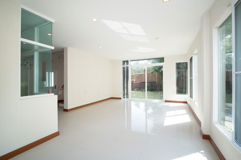 For Sale - Laddarom Chaiyaphruk-Chaengwattana, Nonthaburi