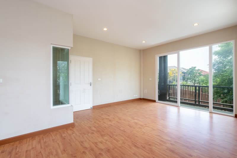 For Sale - Laddarom Chaiyaphruk-Chaengwattana, Nonthaburi