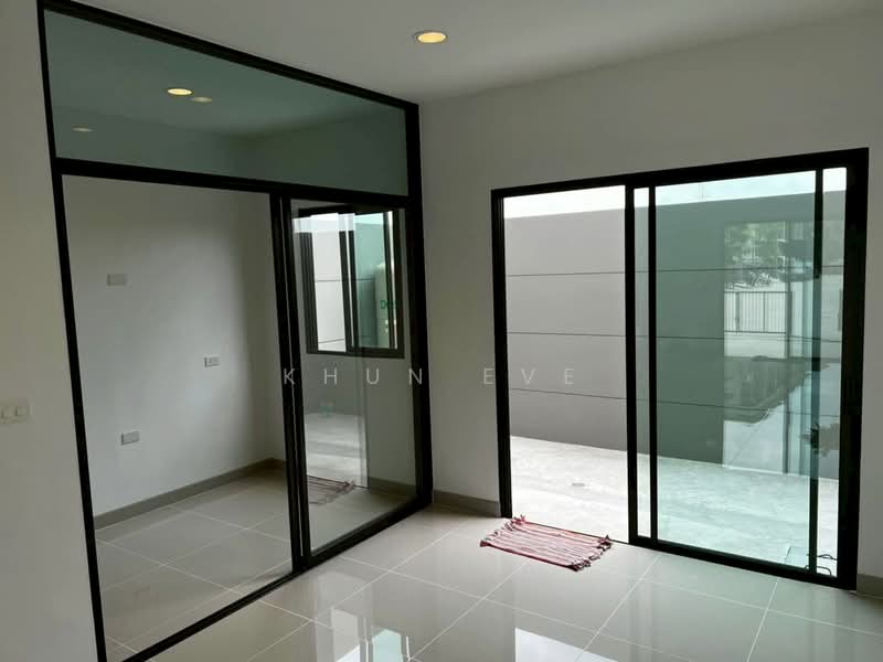 Premium Place Phaholyothin-Ramintra : พรีเมียม เพลส พหลโยธิน-รามอินทรา, กรุงเทพ, ท่าแร้ง, บางเขน, กรุงเทพ, 170 ตร.ม., ทาวน์เฮ้าส์ ให้เช่า, โดย Khun Eve, 500283438 - DDproperty.com
