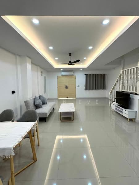 For Rent - Townhouse for Rent near BTS On Nut (SPSEVE1893), Bangkok