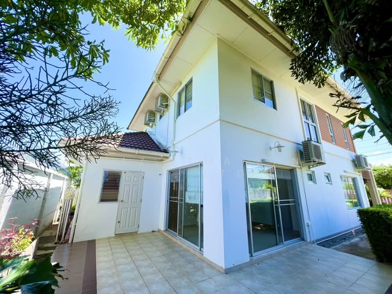 Baan Klang Suan, Chon Buri (Pattaya), Sukhumvit Road, Ta Khian Tia, Bang Lamung (Pattaya), Chon Buri (Pattaya), 3 Bedrooms, 203 sqm, Single Detached House For Sale, by Fazwaz (Thailand) Co., Ltd., 500283589 - DDproperty.com