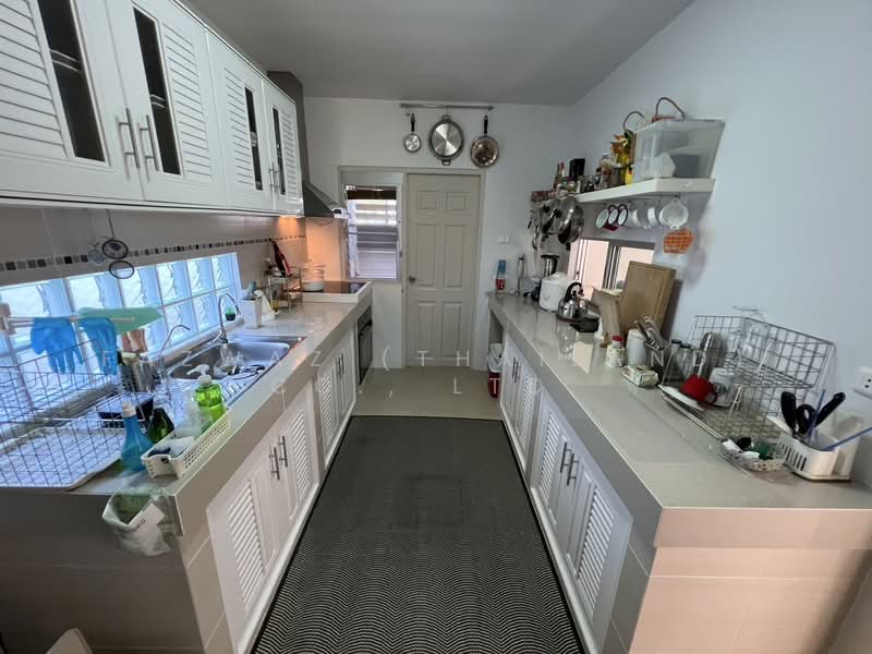 Baan Klang Suan, Chon Buri (Pattaya), Sukhumvit Road, Ta Khian Tia, Bang Lamung (Pattaya), Chon Buri (Pattaya), 3 Bedrooms, 203 sqm, Single Detached House For Sale, by Fazwaz (Thailand) Co., Ltd., 500283589 - DDproperty.com