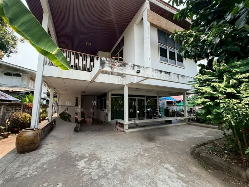 บ้านเดี่ยว 2 ชั้น 166 ตร.ว. บ้านเดี่ยว ใกล้บิ๊กซี ซูเปอร์เซ็นเตอร์ลาดพร้าว1 ซอยลาดพร้าว79, Bangkok, ถนนลาดพร้าว, Khlong Chaokhun Sing, Wang Thonglang, Bangkok, 3 Bedrooms, 600 sqm, Single Detached House For Sale, by คุณ พรหมภัสสร เจริญเชื้อตาพระ (แพม), 500283688 - DDproperty.com