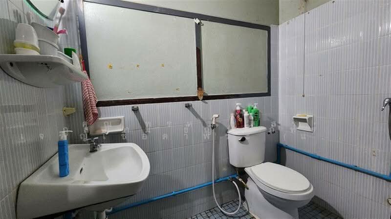 บ้านเดี่ยว 2 ชั้น 166 ตร.ว. บ้านเดี่ยว ใกล้บิ๊กซี ซูเปอร์เซ็นเตอร์ลาดพร้าว1 ซอยลาดพร้าว79, Bangkok, ถนนลาดพร้าว, Khlong Chaokhun Sing, Wang Thonglang, Bangkok, 3 Bedrooms, 600 sqm, Single Detached House For Sale, by คุณ พรหมภัสสร เจริญเชื้อตาพระ (แพม), 500283688 - DDproperty.com