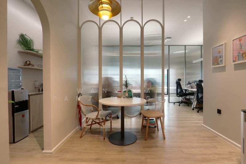 อาคารสำนักงาน 5 ชั้น ย่านเอกมัย-ลาดพร้าว ทำเลดี, Bangkok, Phlapphla, Wang Thonglang, Bangkok, , 479 sqm, Office Space For Sale, by Wanvisar Panjarongkha, 500283739 - DDproperty.com