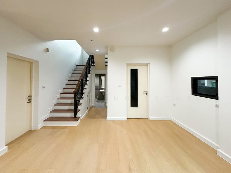 Setthasiri Ratchaphruek-Charan 2, Bangkok, Phra Thep Tad Mai Road (Soi Paknam Krachomthong), Bang Prom, Taling Chan, Bangkok, 4 Bedrooms, 180 sqm, Single Detached House For Sale, by Haus Living Estate, 500283796 - DDproperty.com