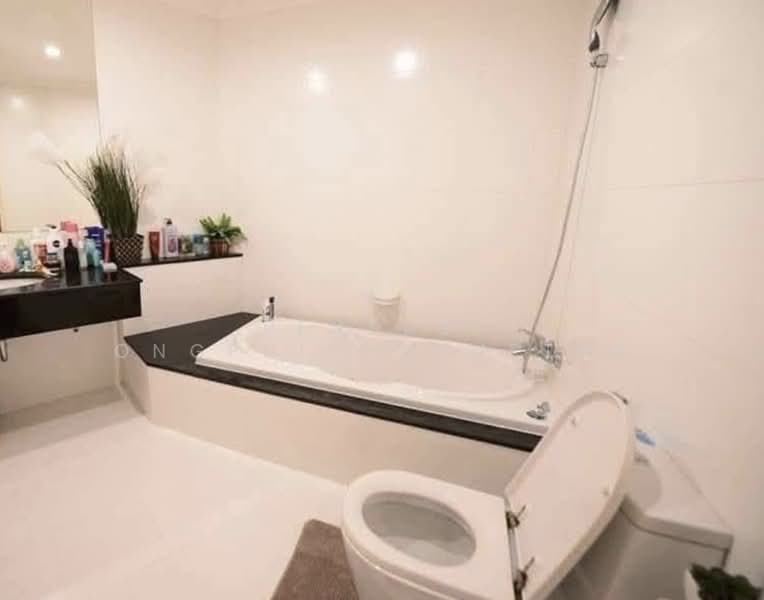 Supalai Casa Riva, Bangkok, 780 Charoenkrung Road, Bang Kho Laem, Bang Kho Laem, Bangkok, 2 Bedrooms, 114 sqm, Condo For Rent, by Pensasi Ongphichetmetha, 500283860 - DDproperty.com