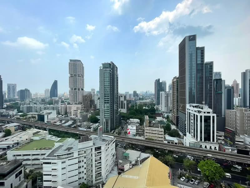 Acadamia Grand Tower, Bangkok, Soi Sukhumvit 43, Khlong Tan Nua, Watthana, Bangkok, 3 Bedrooms, 194 sqm, Condo For Sale, by Eastblue Horizon, 500283871 - DDproperty.com
