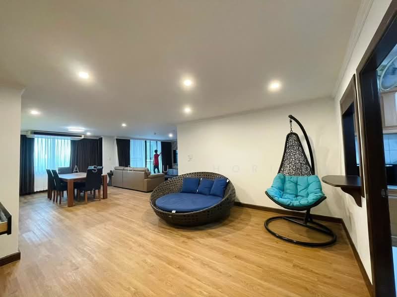 Acadamia Grand Tower, Bangkok, Soi Sukhumvit 43, Khlong Tan Nua, Watthana, Bangkok, 3 Bedrooms, 194 sqm, Condo For Sale, by Eastblue Horizon, 500283871 - DDproperty.com