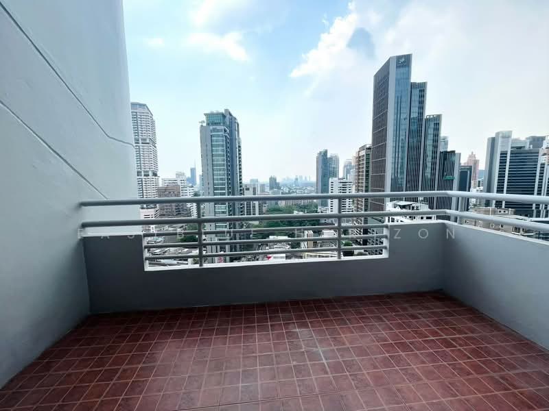 Acadamia Grand Tower, Bangkok, Soi Sukhumvit 43, Khlong Tan Nua, Watthana, Bangkok, 3 Bedrooms, 194 sqm, Condo For Sale, by Eastblue Horizon, 500283871 - DDproperty.com