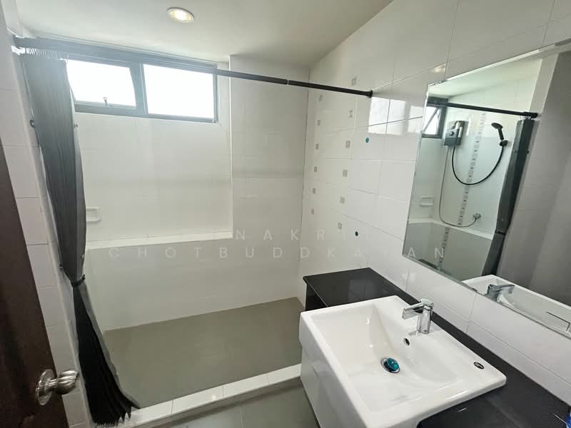 The Teak Bangna-Trad, Bangkok, Bangna-Trad 13, Bang Na, Bang Na, Bangkok, 2 Bedrooms, 78 sqm, Condo For Rent, by Tanakrit Chotbuddkayan, 500283873 - DDproperty.com