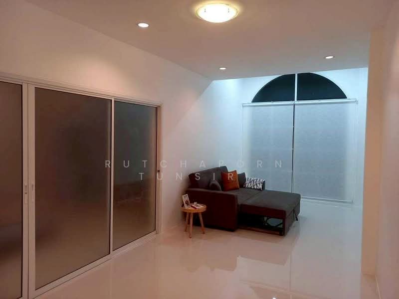 บ้านให้เช่า – ใกล้โรงเรียนนานาชาติเกรซ เพียง 5 นาที ค่าเช่า 22,000 บาท /เดือน รหัสทรัพย์ No.14H1079, เชียงใหม่, หารแก้ว, หางดง, เชียงใหม่, 150 ตร.ม., บ้านเดี่ยว ให้เช่า, โดย Rutchaporn Tunsiri, 500283948 - DDproperty.com