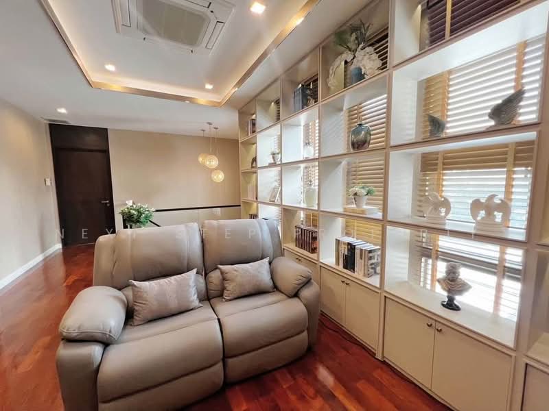 Perfect Place Sukhumvit 77-Suvarnabhumi, Samut Prakan, Lat Krabang Road, Rachathewa, Bang Plee, Samut Prakan, 5 Bedrooms, 400 sqm, Single Detached House For Rent, by Next step property, 500283989 - DDproperty.com