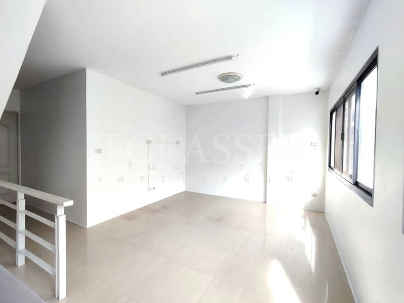 The Enter Kingkaew 25/1, Bangkok, Soi Kingkaew 25/1, Dok Mai, Prawet, Bangkok, 3 Bedrooms, 210 sqm, Townhouse For Sale, by จิณณ์กระวี เตชะไชยนันท์, 500283992 - DDproperty.com