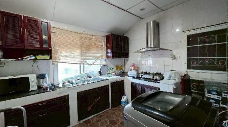 บ้านเดี่ยวแปลงใหญ่ 194.3 ตร.ว. ทำเลทองติด 7-11 ต.บางพูด จ.ปทุมธานี, Pathum Thani, Bang Phun, Muang Pathum Thani, Pathum Thani, 3 Bedrooms, 180 sqm, Single Detached House For Sale, by Tadsapong Pimpachad, 500283998 - DDproperty.com